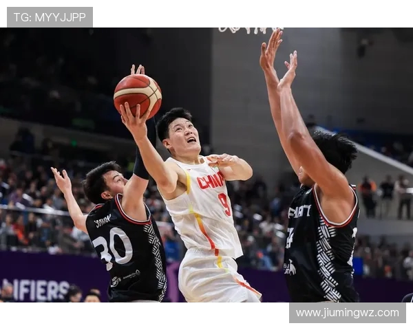 洲际杯赛场上杭州篮球队展现出强大实力的全面分析与点评 洲际杯赛场上杭州篮球队展现出强大实力的全面分析与点评