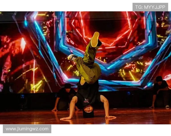 重庆街舞队引领力量变革热议街舞文化的崛起与发展